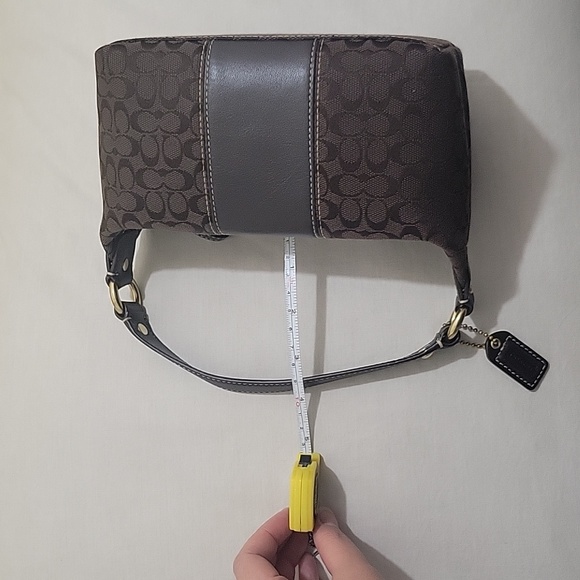 Small vintage coach bag (LIKE NEW!!) - Picture 11 of 12